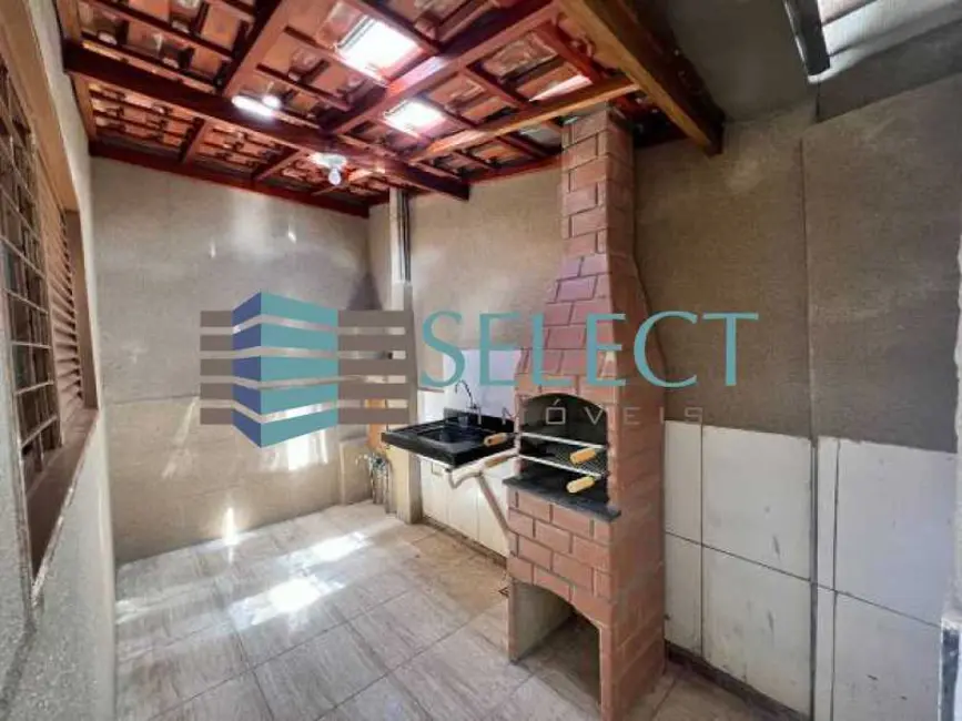 Casa com 2 quartos para alugar, 70m2 em Sao Jose Do Rio Preto - SP - imagem 1 Foto 1 de Casa com 2 quartos para alugar, 70m2 em Sao Jose Do Rio Preto - SP