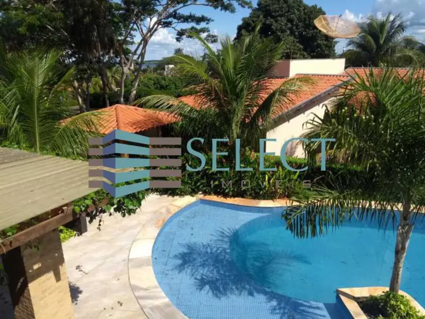Foto 2 de Casa de Condomínio com 4 quartos à venda, 450m2 em Fronteira - MG