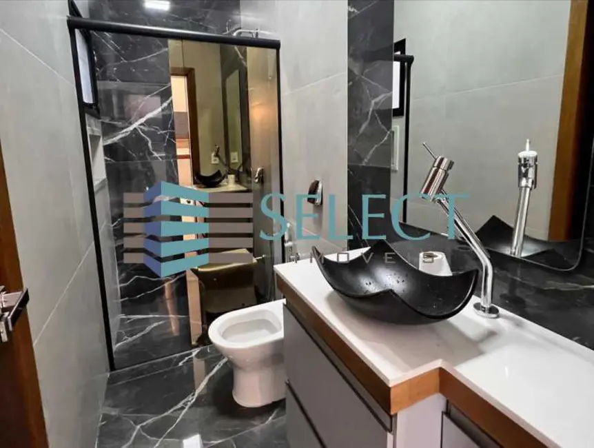 Casa de Condomínio com 4 quartos à venda, 216m2 em Sao Jose Do Rio Preto - SP - imagem 8 Foto 8 de Casa de Condomínio com 4 quartos à venda, 216m2 em Sao Jose Do Rio Preto - SP