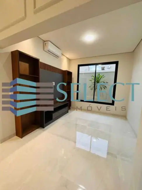 Foto 4 de Casa de Condomínio com 3 quartos à venda, 210m2 em Mirassol - SP