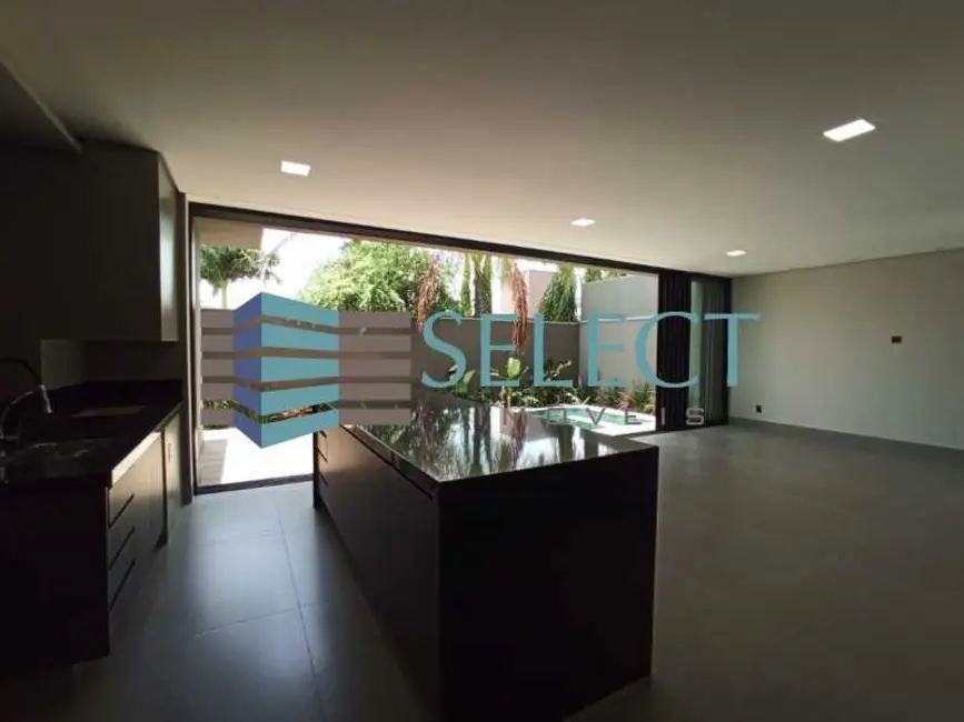 Casa de Condomínio com 4 quartos à venda, 260m2 em Sao Jose Do Rio Preto - SP - imagem 3 Foto 3 de Casa de Condomínio com 4 quartos à venda, 260m2 em Sao Jose Do Rio Preto - SP