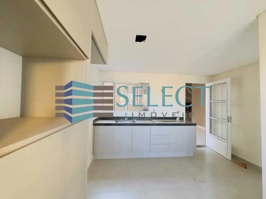 Foto 7 de Casa com 3 quartos à venda em Bady Bassitt - SP