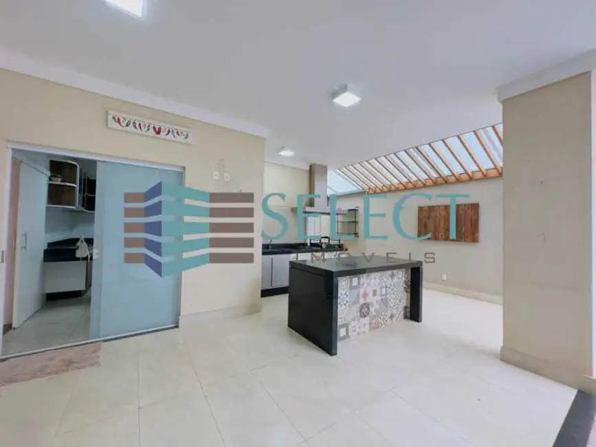 Casa de Condomínio com 3 quartos para alugar, 250m2 em Sao Jose Do Rio Preto - SP - imagem 9 Foto 9 de Casa de Condomínio com 3 quartos para alugar, 250m2 em Sao Jose Do Rio Preto - SP