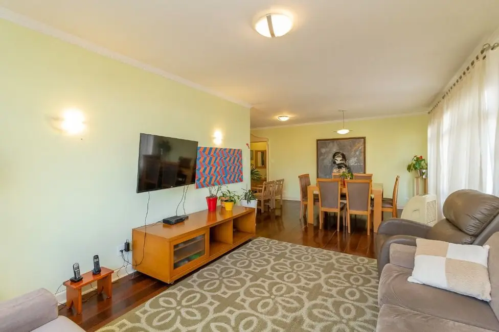 Apartamento com 3 quartos à venda, 153m2 em Aclimação, São Paulo - SP - imagem 8 Foto 8 de Apartamento com 3 quartos à venda, 153m2 em Aclimação, São Paulo - SP