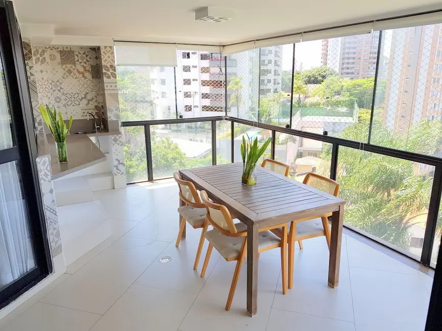 Apartamento com 4 quartos à venda, 309m2 em Campo Belo, São Paulo - SP - imagem 8 Foto 8 de Apartamento com 4 quartos à venda, 309m2 em Campo Belo, São Paulo - SP