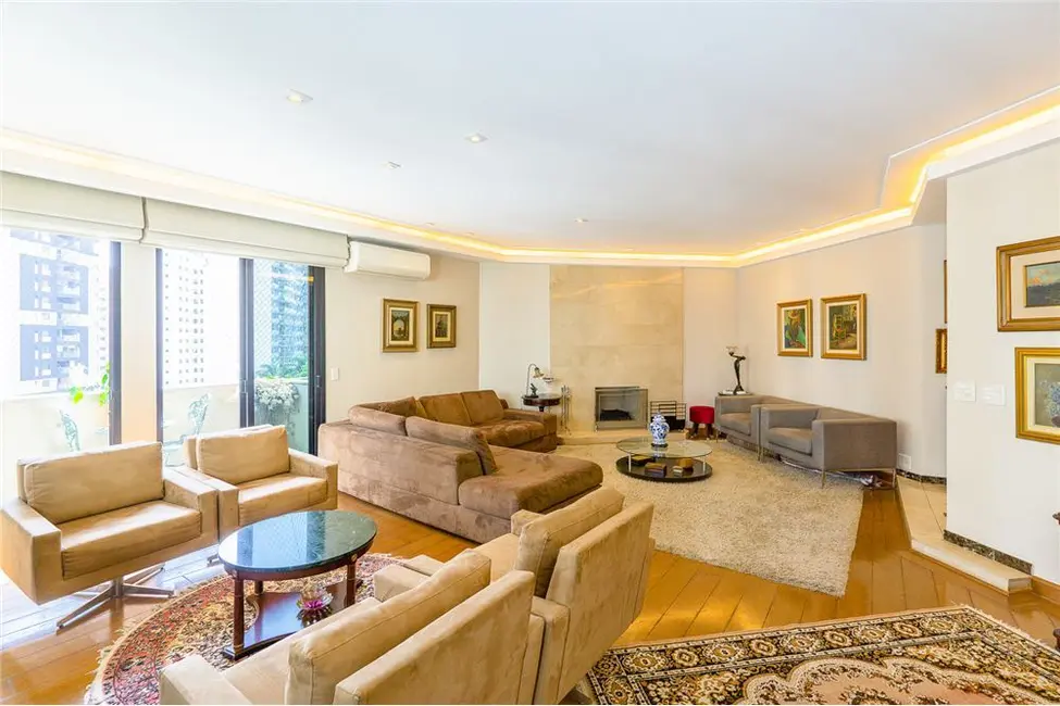 Foto 9 de Apartamento com 3 quartos à venda, 200m2 em Campo Belo, São Paulo - SP