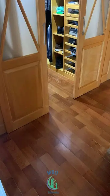 Foto 9 de Apartamento com 4 quartos à venda, 240m2 em Jardim da Saúde, São Paulo - SP