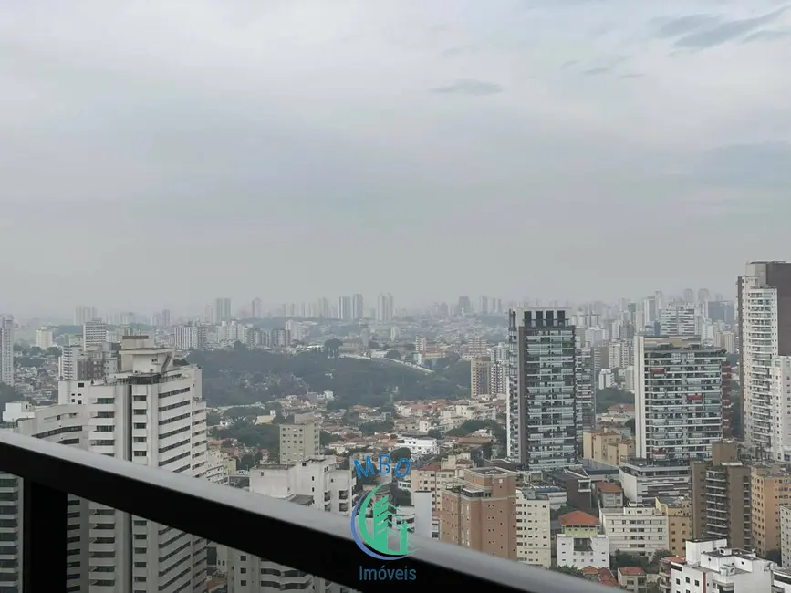 Apartamento com 3 quartos à venda, 159m2 em Aclimação, São Paulo - SP - imagem 3 Foto 3 de Apartamento com 3 quartos à venda, 159m2 em Aclimação, São Paulo - SP