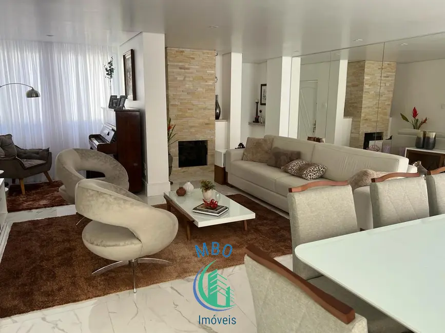 Casa com 4 quartos à venda, 260m2 em Vila Mariana, São Paulo - SP - imagem 3 Foto 3 de Casa com 4 quartos à venda, 260m2 em Vila Mariana, São Paulo - SP