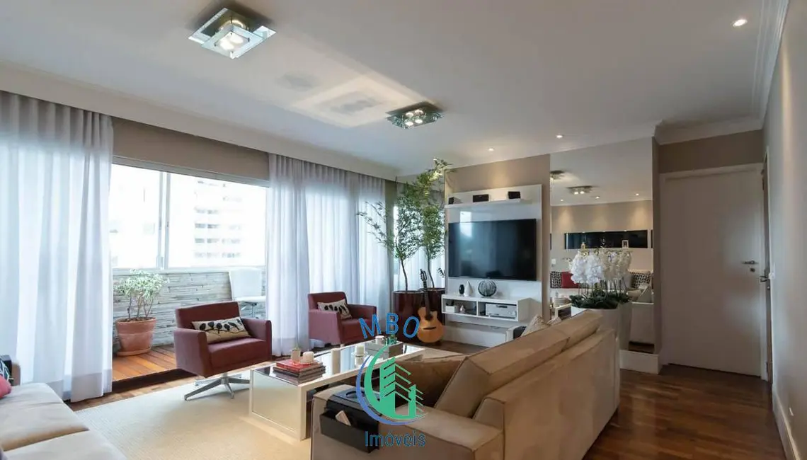 Apartamento com 3 quartos à venda, 125m2 em Santo Amaro, São Paulo - SP - imagem 1 Foto 1 de Apartamento com 3 quartos à venda, 125m2 em Santo Amaro, São Paulo - SP