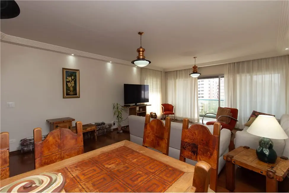 Apartamento com 4 quartos à venda, 170m2 em Chácara Santo Antônio (Zona Sul), São Paulo - SP - imagem 2 Foto 2 de Apartamento com 4 quartos à venda, 170m2 em Chácara Santo Antônio (Zona Sul), São Paulo - SP