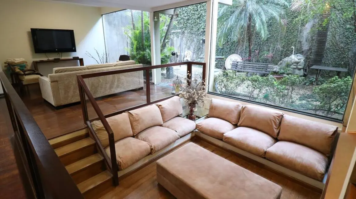 Foto 5 de Casa com 5 quartos à venda, 337m2 em Vila Mariana, São Paulo - SP