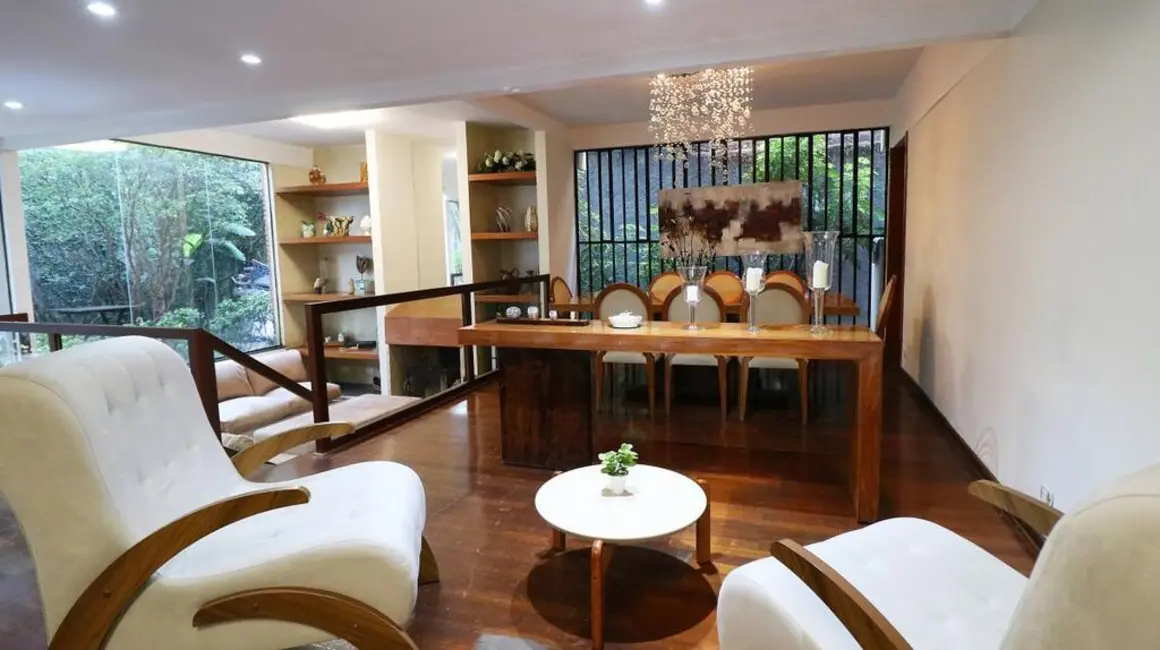 Foto 8 de Casa com 5 quartos à venda, 337m2 em Vila Mariana, São Paulo - SP