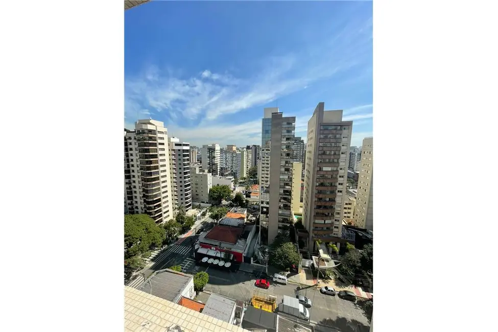 Foto 3 de Apartamento com 2 quartos à venda, 81m2 em Moema, São Paulo - SP