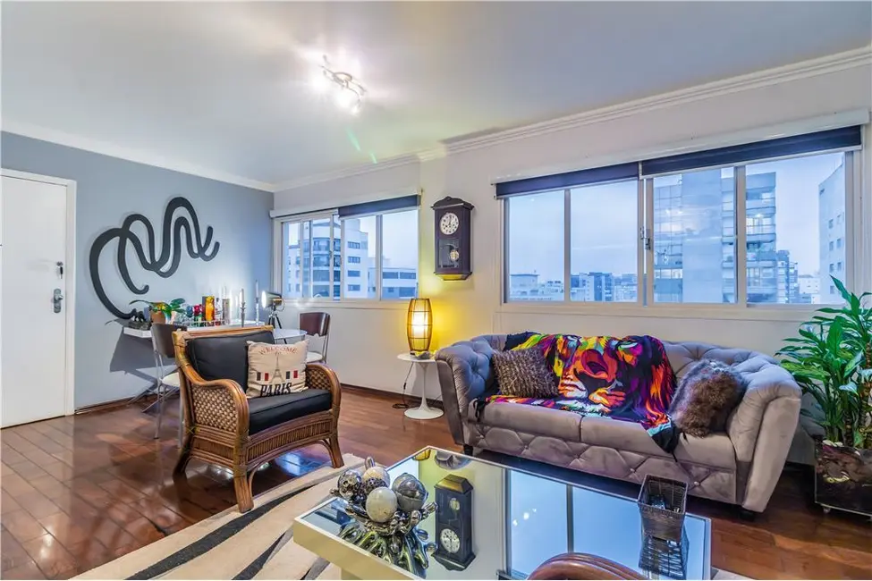 Foto 5 de Apartamento com 2 quartos à venda, 81m2 em Moema, São Paulo - SP