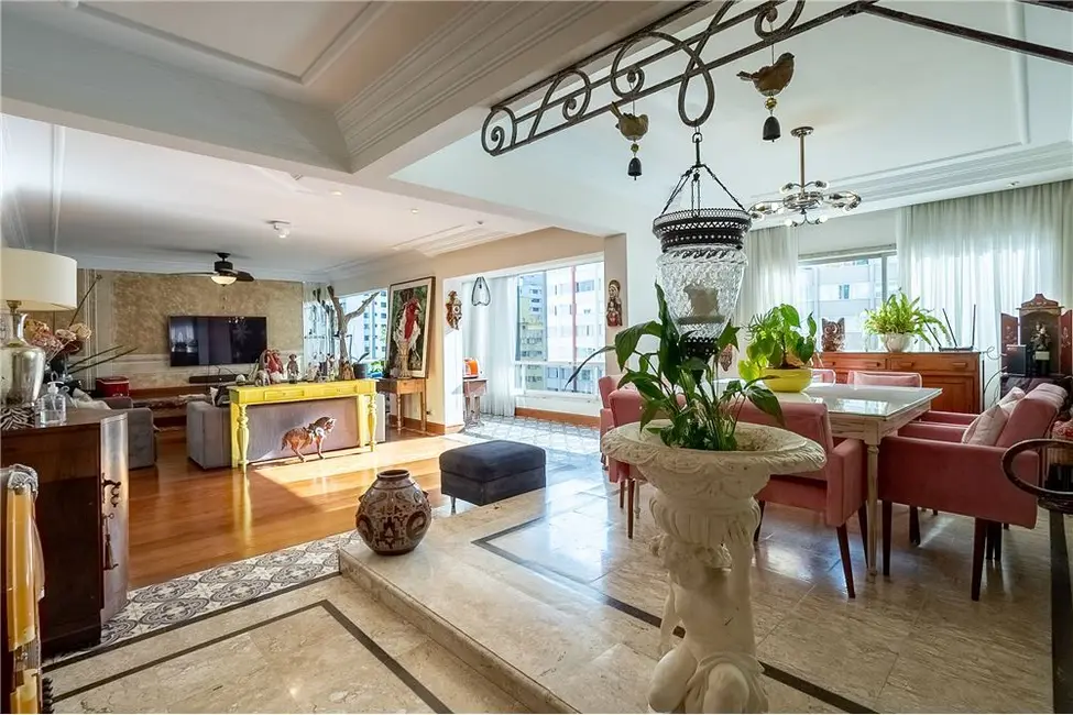 Apartamento com 3 quartos à venda, 208m2 em Moema, São Paulo - SP - imagem 5 Foto 5 de Apartamento com 3 quartos à venda, 208m2 em Moema, São Paulo - SP