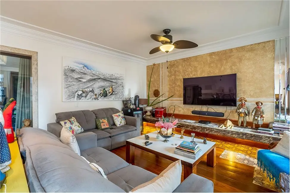 Apartamento com 3 quartos à venda, 208m2 em Moema, São Paulo - SP - imagem 6 Foto 6 de Apartamento com 3 quartos à venda, 208m2 em Moema, São Paulo - SP