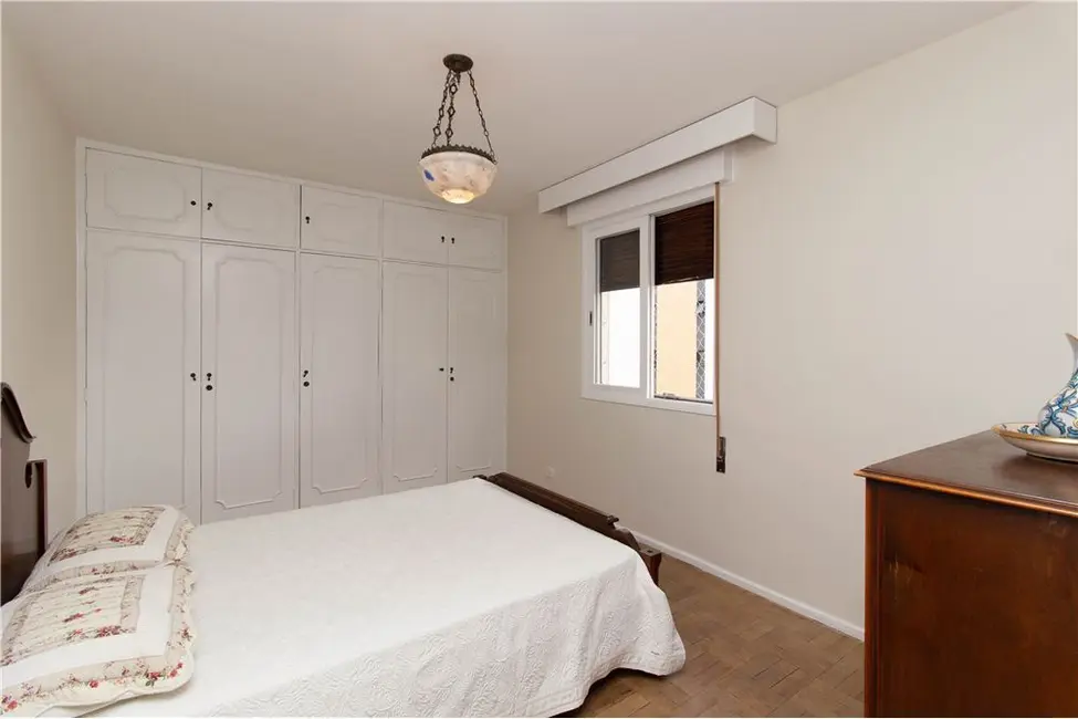 Apartamento com 3 quartos à venda, 104m2 em Moema, São Paulo - SP - imagem 8 Foto 8 de Apartamento com 3 quartos à venda, 104m2 em Moema, São Paulo - SP