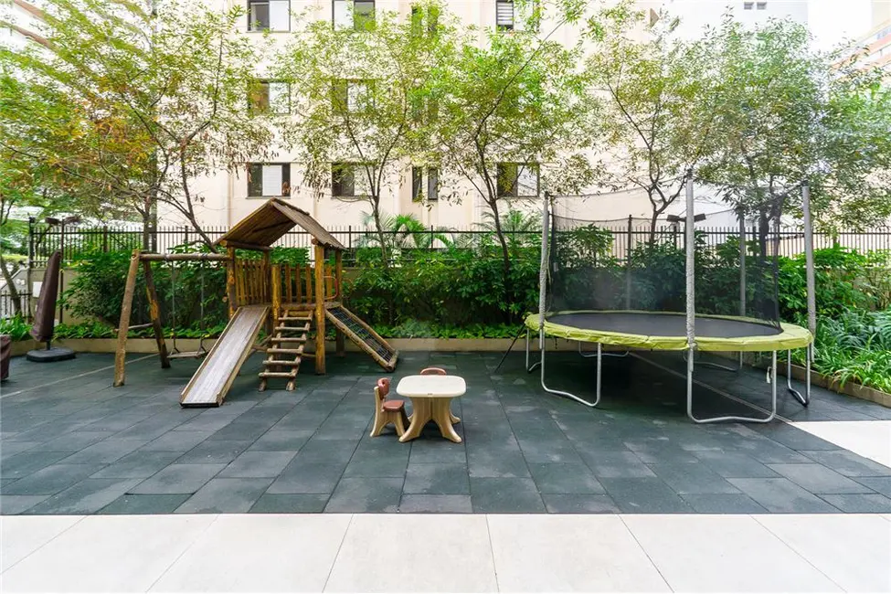 Foto 2 de Apartamento com 3 quartos à venda, 210m2 em Moema, São Paulo - SP