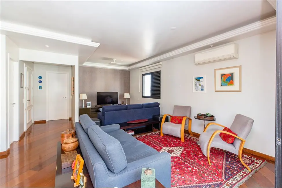 Apartamento com 3 quartos à venda, 161m2 em Moema, São Paulo - SP - imagem 5 Foto 5 de Apartamento com 3 quartos à venda, 161m2 em Moema, São Paulo - SP