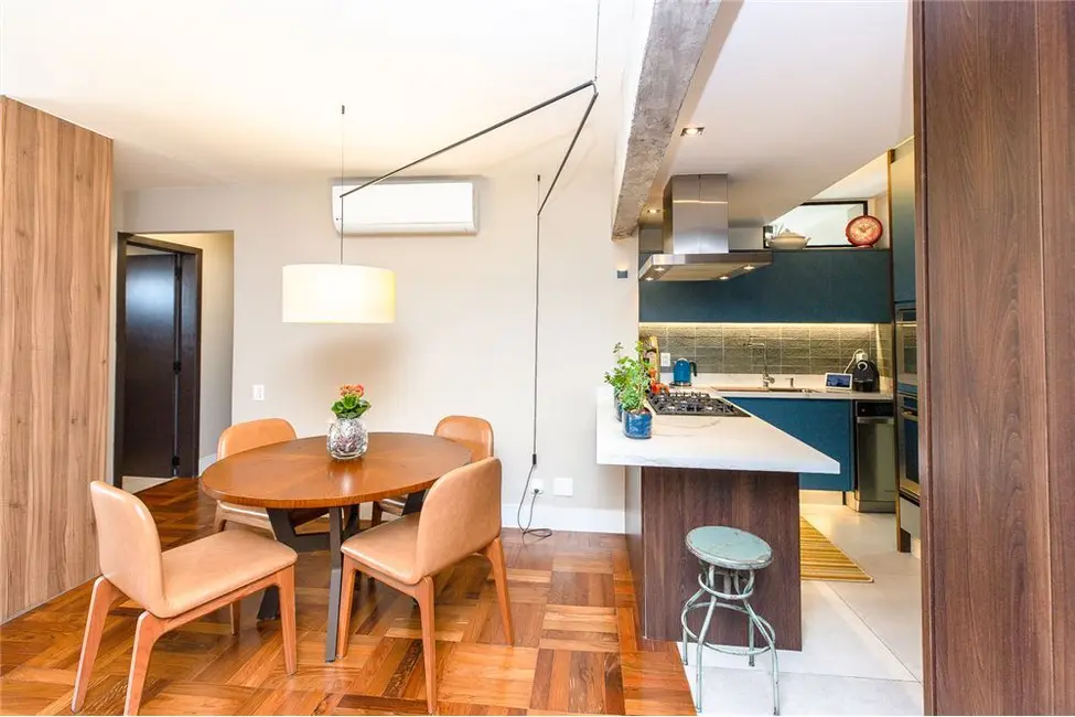 Foto 2 de Apartamento com 2 quartos à venda, 75m2 em Moema, São Paulo - SP