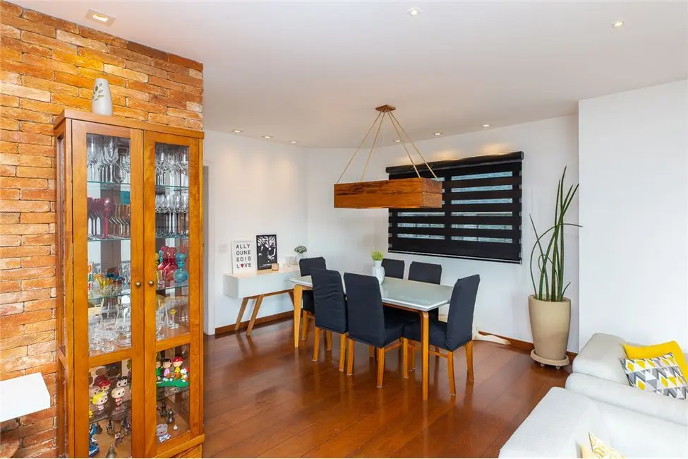Apartamento com 3 quartos à venda, 181m2 em Moema, São Paulo - SP - imagem 7 Foto 7 de Apartamento com 3 quartos à venda, 181m2 em Moema, São Paulo - SP
