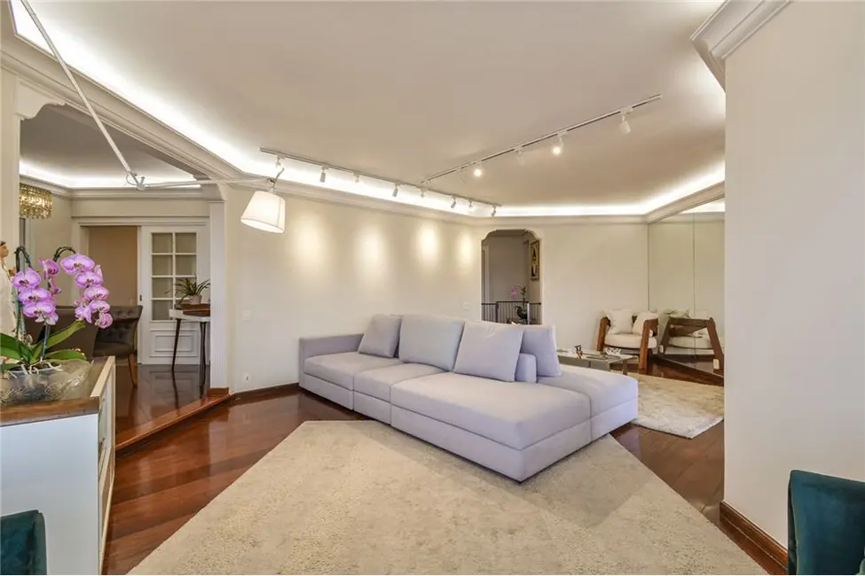 Foto 8 de Apartamento com 4 quartos à venda, 227m2 em Moema, São Paulo - SP