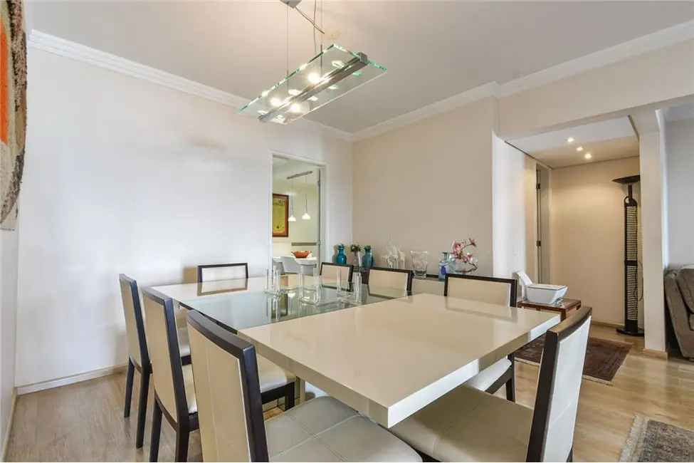 Apartamento com 3 quartos à venda, 175m2 em Moema, São Paulo - SP - imagem 8 Foto 8 de Apartamento com 3 quartos à venda, 175m2 em Moema, São Paulo - SP