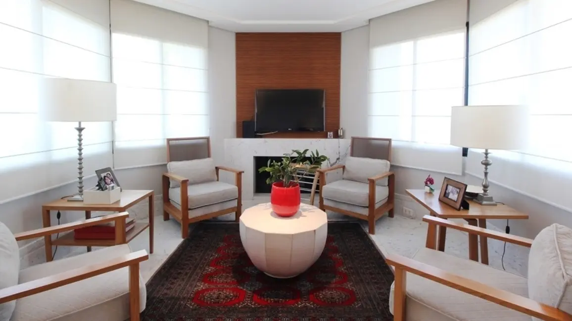 Apartamento com 3 quartos à venda, 326m2 em Moema, São Paulo - SP - imagem 8 Foto 8 de Apartamento com 3 quartos à venda, 326m2 em Moema, São Paulo - SP