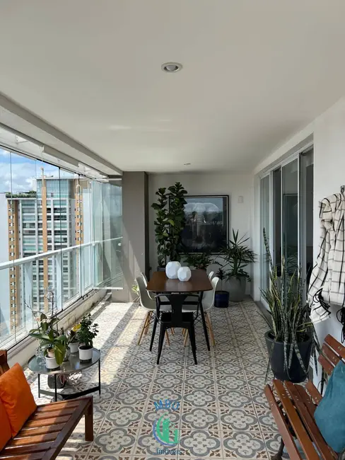 Foto 2 de Apartamento com 2 quartos à venda, 117m2 em Campo Belo, São Paulo - SP