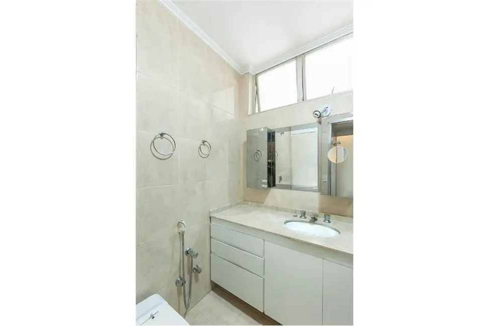 Foto 7 de Apartamento com 3 quartos à venda, 198m2 em Itaim Bibi, São Paulo - SP