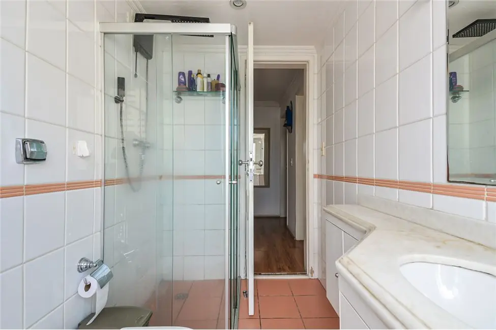 Apartamento com 4 quartos à venda, 136m2 em Itaim Bibi, São Paulo - SP - imagem 5 Foto 5 de Apartamento com 4 quartos à venda, 136m2 em Itaim Bibi, São Paulo - SP