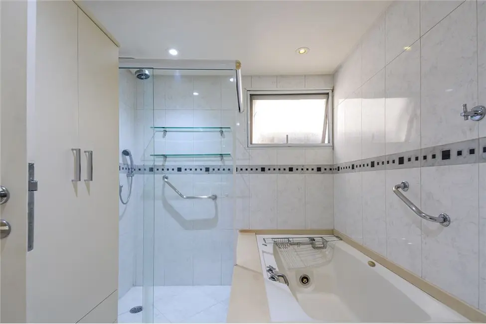 Apartamento com 3 quartos à venda, 177m2 em Itaim Bibi, São Paulo - SP - imagem 6 Foto 6 de Apartamento com 3 quartos à venda, 177m2 em Itaim Bibi, São Paulo - SP