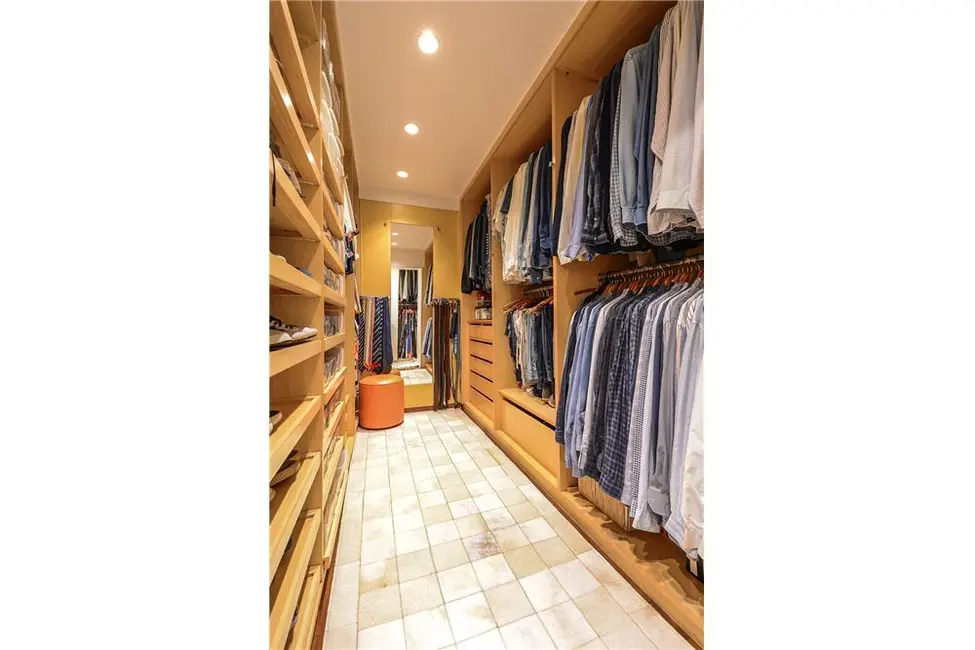 Apartamento com 3 quartos à venda, 177m2 em Itaim Bibi, São Paulo - SP - imagem 8 Foto 8 de Apartamento com 3 quartos à venda, 177m2 em Itaim Bibi, São Paulo - SP