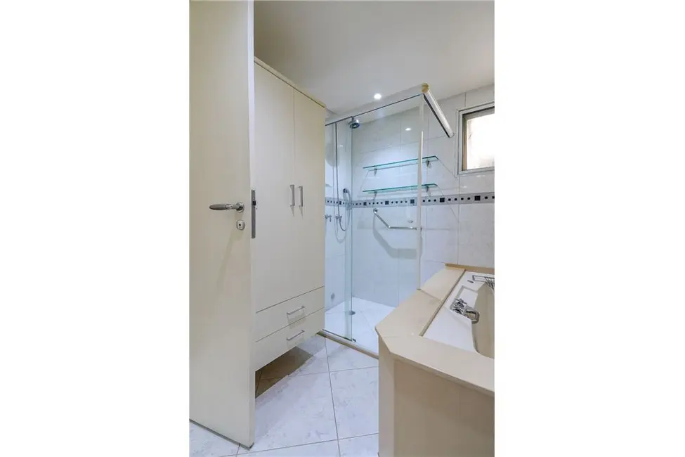 Apartamento com 3 quartos à venda, 177m2 em Itaim Bibi, São Paulo - SP - imagem 7 Foto 7 de Apartamento com 3 quartos à venda, 177m2 em Itaim Bibi, São Paulo - SP