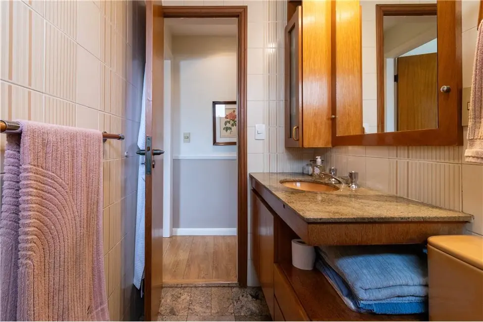 Foto 2 de Apartamento com 3 quartos à venda, 143m2 em Itaim Bibi, São Paulo - SP