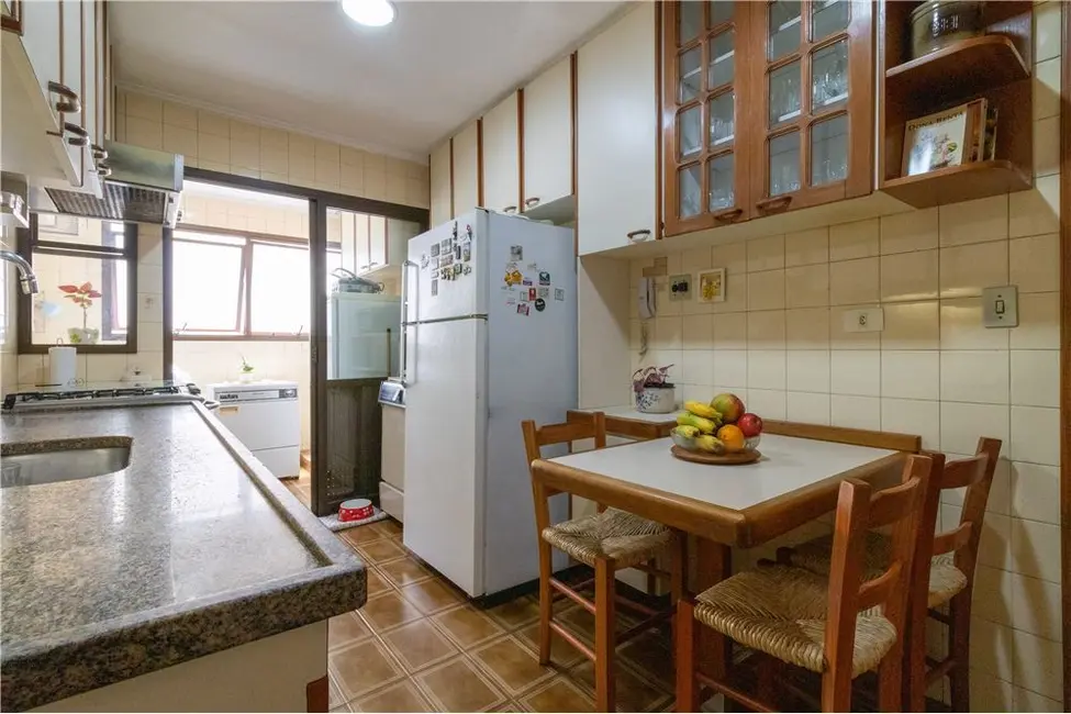 Foto 8 de Apartamento com 3 quartos à venda, 143m2 em Itaim Bibi, São Paulo - SP