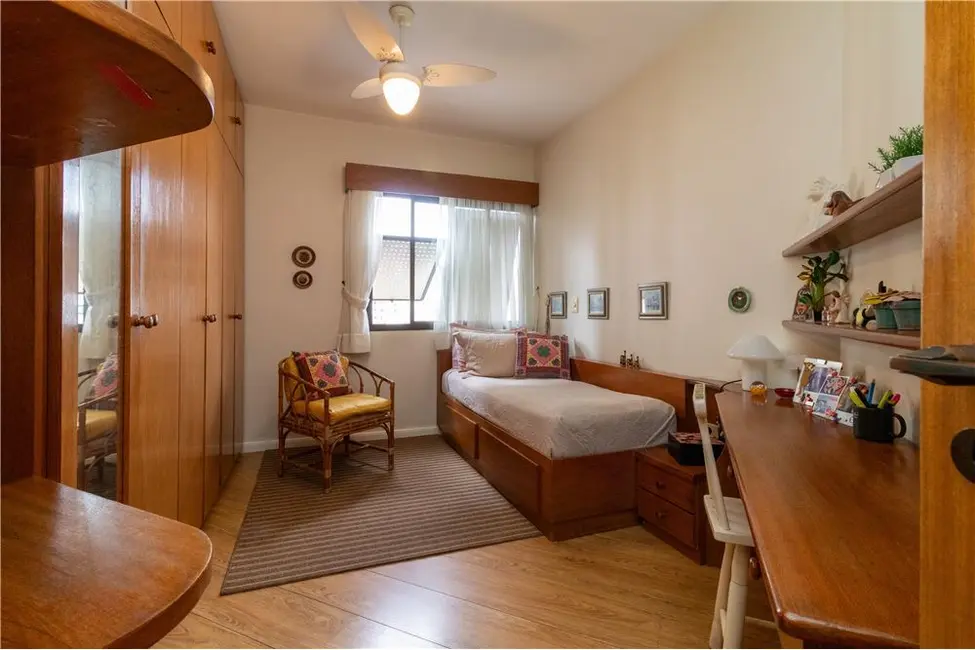 Foto 4 de Apartamento com 3 quartos à venda, 143m2 em Itaim Bibi, São Paulo - SP