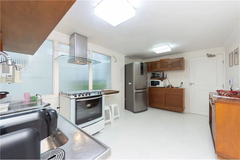 Apartamento com 3 quartos à venda, 149m2 em Itaim Bibi, São Paulo - SP - imagem 4 Foto 4 de Apartamento com 3 quartos à venda, 149m2 em Itaim Bibi, São Paulo - SP