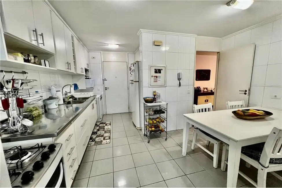 Apartamento com 3 quartos à venda, 116m2 em Itaim Bibi, São Paulo - SP - imagem 6 Foto 6 de Apartamento com 3 quartos à venda, 116m2 em Itaim Bibi, São Paulo - SP