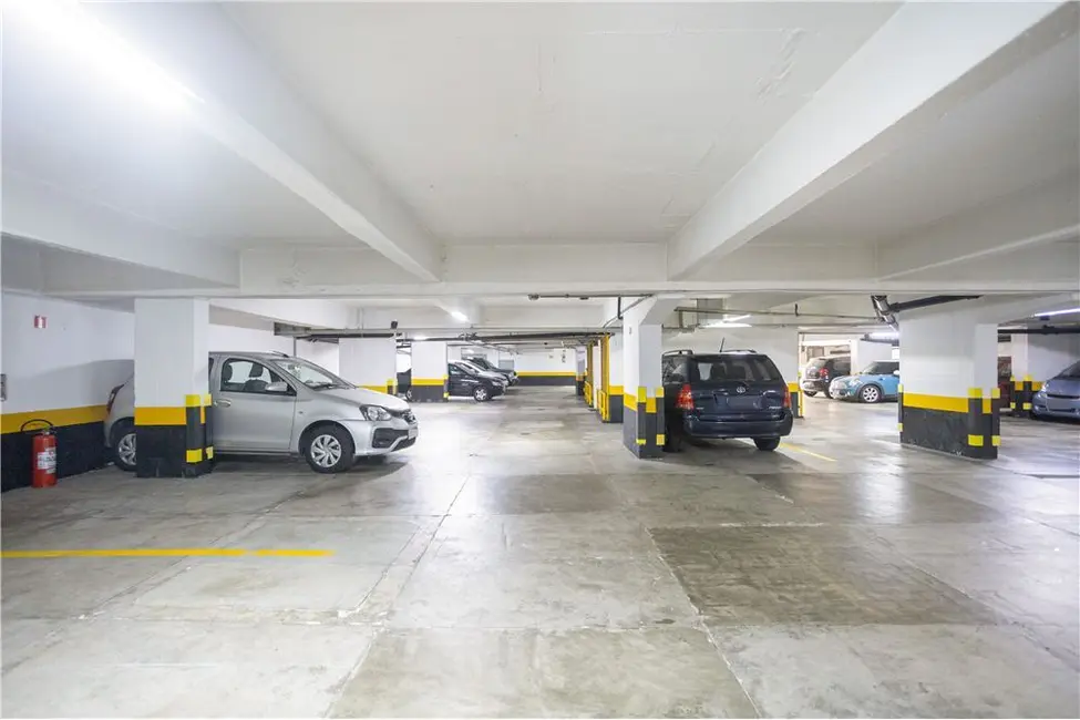 Apartamento com 2 quartos à venda, 78m2 em Moema, São Paulo - SP - imagem 5 Foto 5 de Apartamento com 2 quartos à venda, 78m2 em Moema, São Paulo - SP