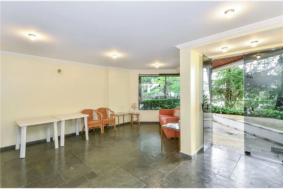 Apartamento com 2 quartos à venda, 55m2 em Moema, São Paulo - SP - imagem 9 Foto 9 de Apartamento com 2 quartos à venda, 55m2 em Moema, São Paulo - SP