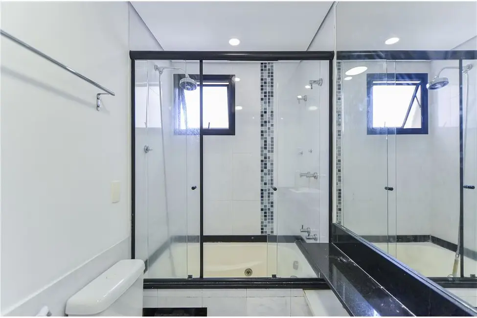 Apartamento com 2 quartos à venda, 55m2 em Moema, São Paulo - SP - imagem 3 Foto 3 de Apartamento com 2 quartos à venda, 55m2 em Moema, São Paulo - SP