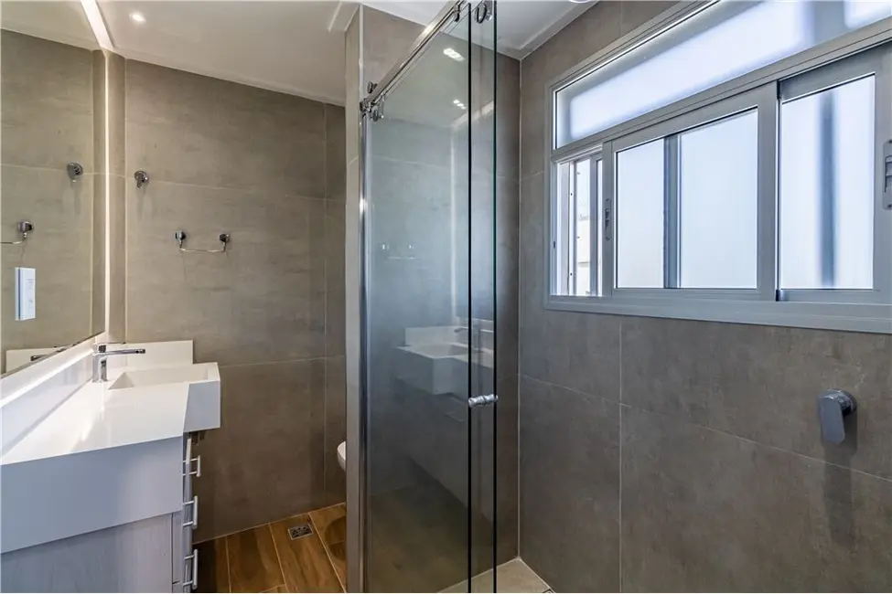 Apartamento com 2 quartos à venda, 141m2 em Moema, São Paulo - SP - imagem 3 Foto 3 de Apartamento com 2 quartos à venda, 141m2 em Moema, São Paulo - SP