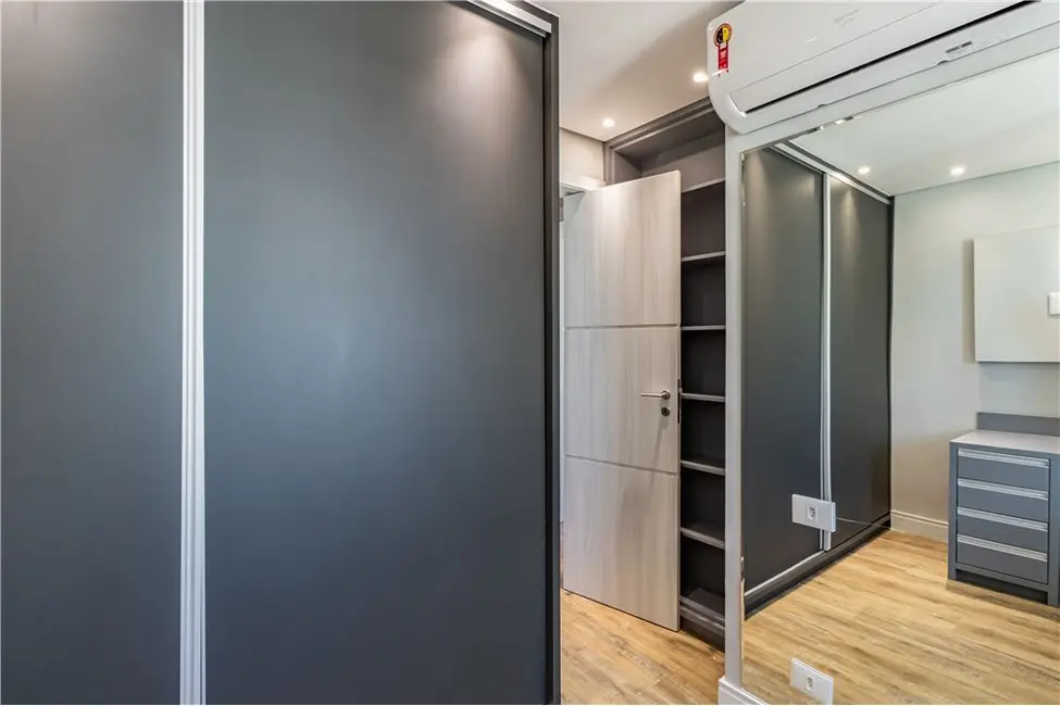 Apartamento com 2 quartos à venda, 141m2 em Moema, São Paulo - SP - imagem 8 Foto 8 de Apartamento com 2 quartos à venda, 141m2 em Moema, São Paulo - SP
