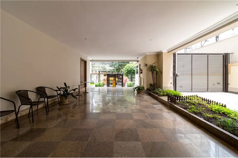 Foto 8 de Apartamento com 2 quartos à venda, 117m2 em Moema, São Paulo - SP