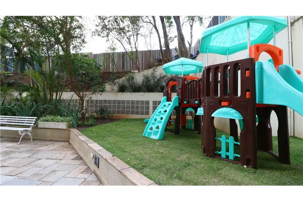 Apartamento com 3 quartos à venda, 190m2 em Saúde, São Paulo - SP - imagem 3 Foto 3 de Apartamento com 3 quartos à venda, 190m2 em Saúde, São Paulo - SP