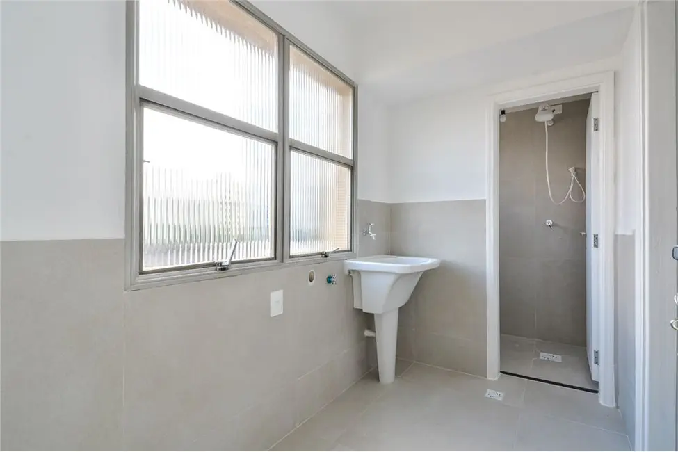 Foto 2 de Apartamento com 2 quartos à venda, 85m2 em Vila Olímpia, São Paulo - SP