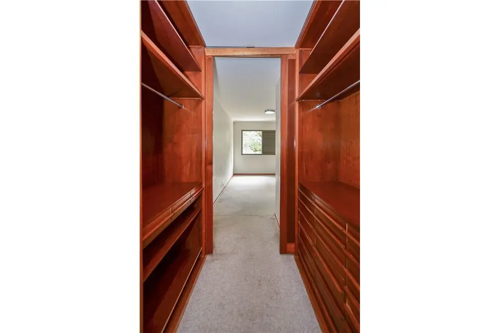 Apartamento com 3 quartos à venda, 210m2 em Campo Belo, São Paulo - SP - imagem 5 Foto 5 de Apartamento com 3 quartos à venda, 210m2 em Campo Belo, São Paulo - SP