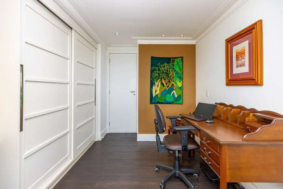Apartamento com 4 quartos à venda, 154m2 em Campo Belo, São Paulo - SP - imagem 5 Foto 5 de Apartamento com 4 quartos à venda, 154m2 em Campo Belo, São Paulo - SP